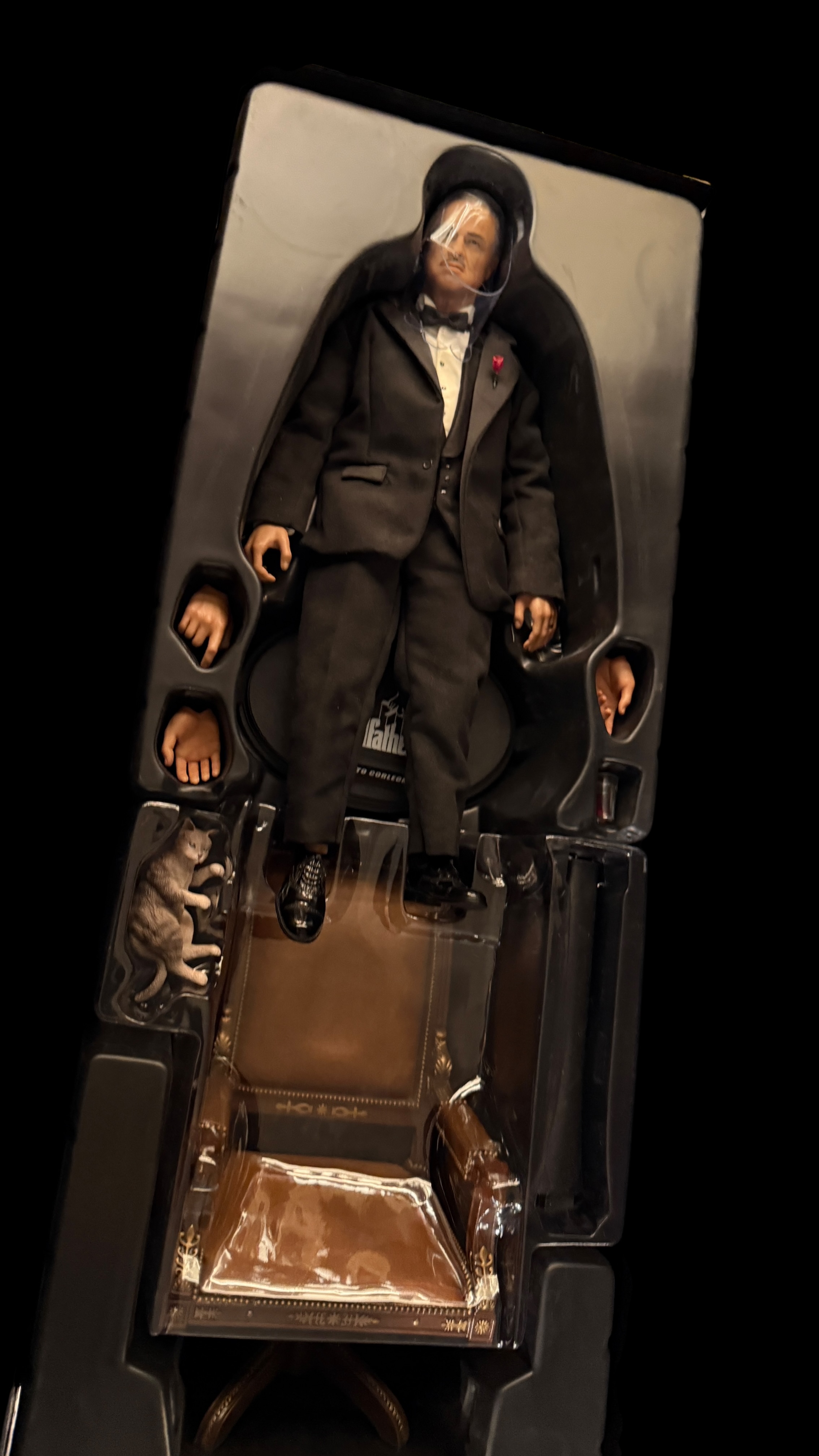  Artikelbild 11 des Artikels “THE GODFATHER. Vito Corleone 1:6 USED “
