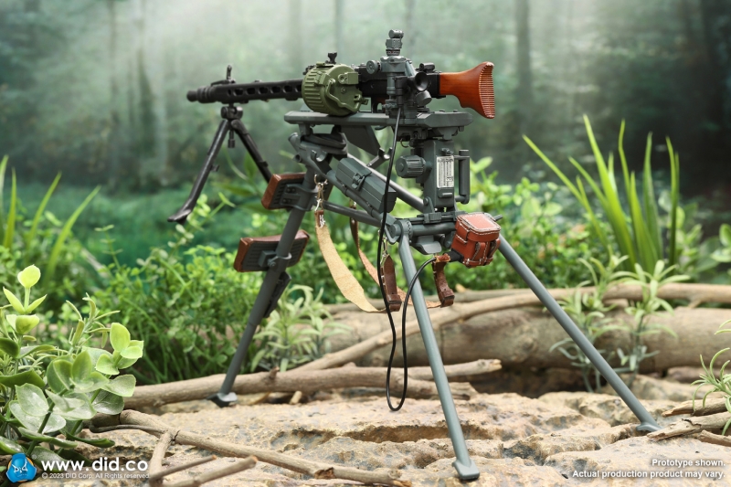  Product image 12 of the product “MG 42 Tripod in Metal 1:6 de Luxe (Olive Drab) ”