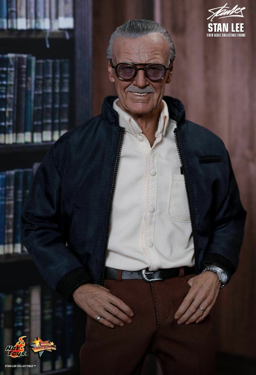  Artikelbild 2 des Artikels “STAN LEE 1:6  (mit Shipper) “