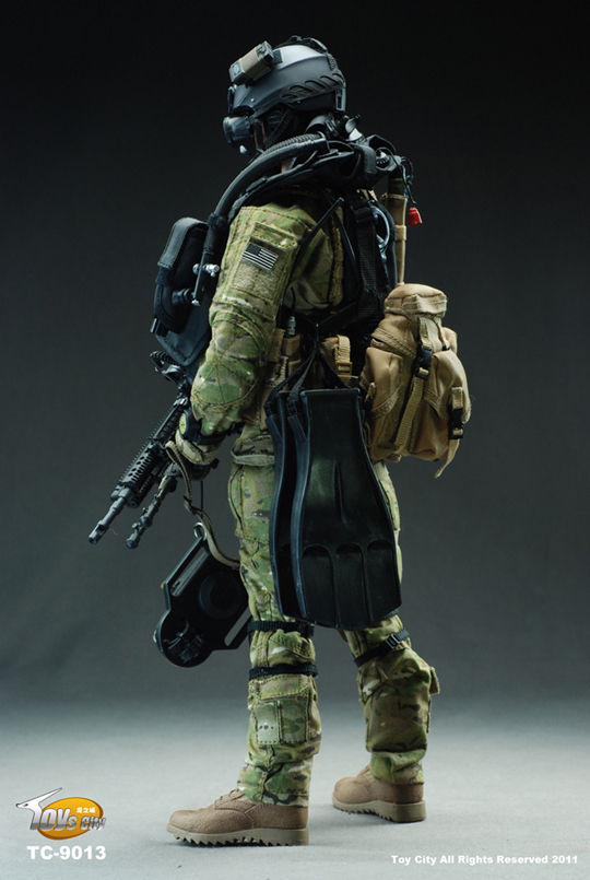  Artikelbild 2 des Artikels “NAVY Seal Recon Diver “