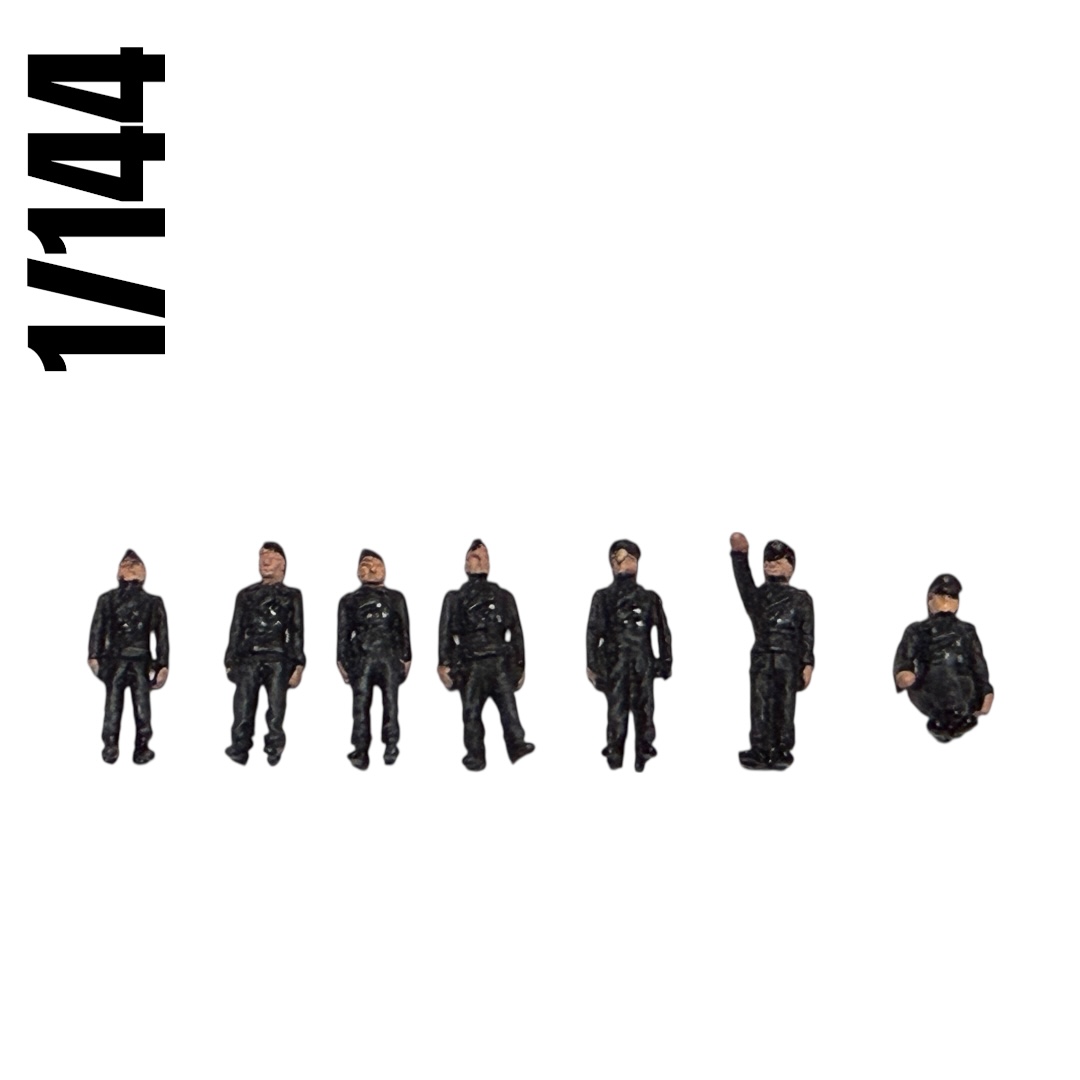  Artikelbild 2 des Artikels “1/144 Wittman Tiger Crew 7 Figure Set “