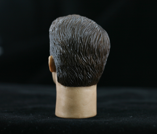 Artikelbild 2 des Artikels “1:6  Head Reynolds “
