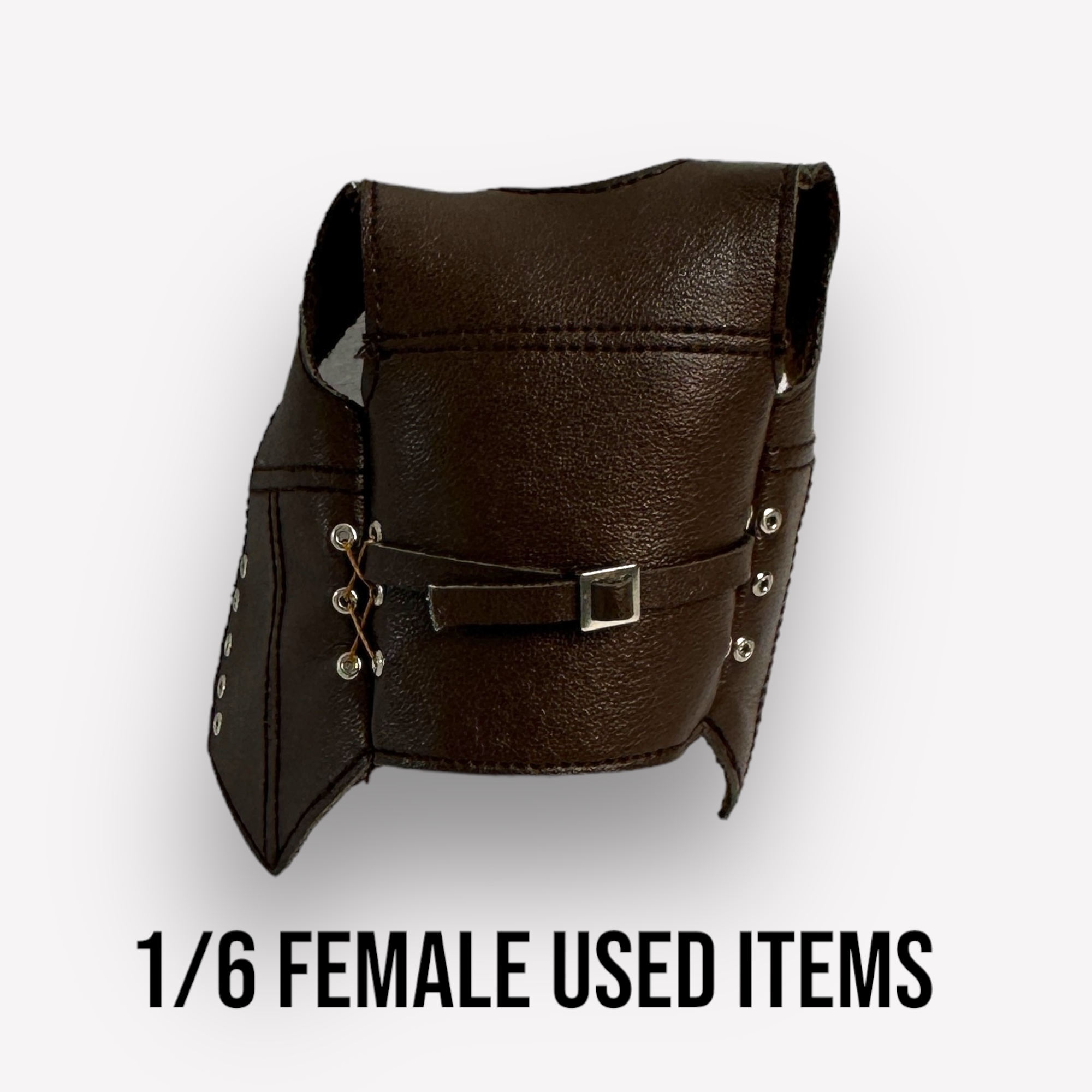  Artikelbild 2 des Artikels “Female Used Accessory Top  1/6 “