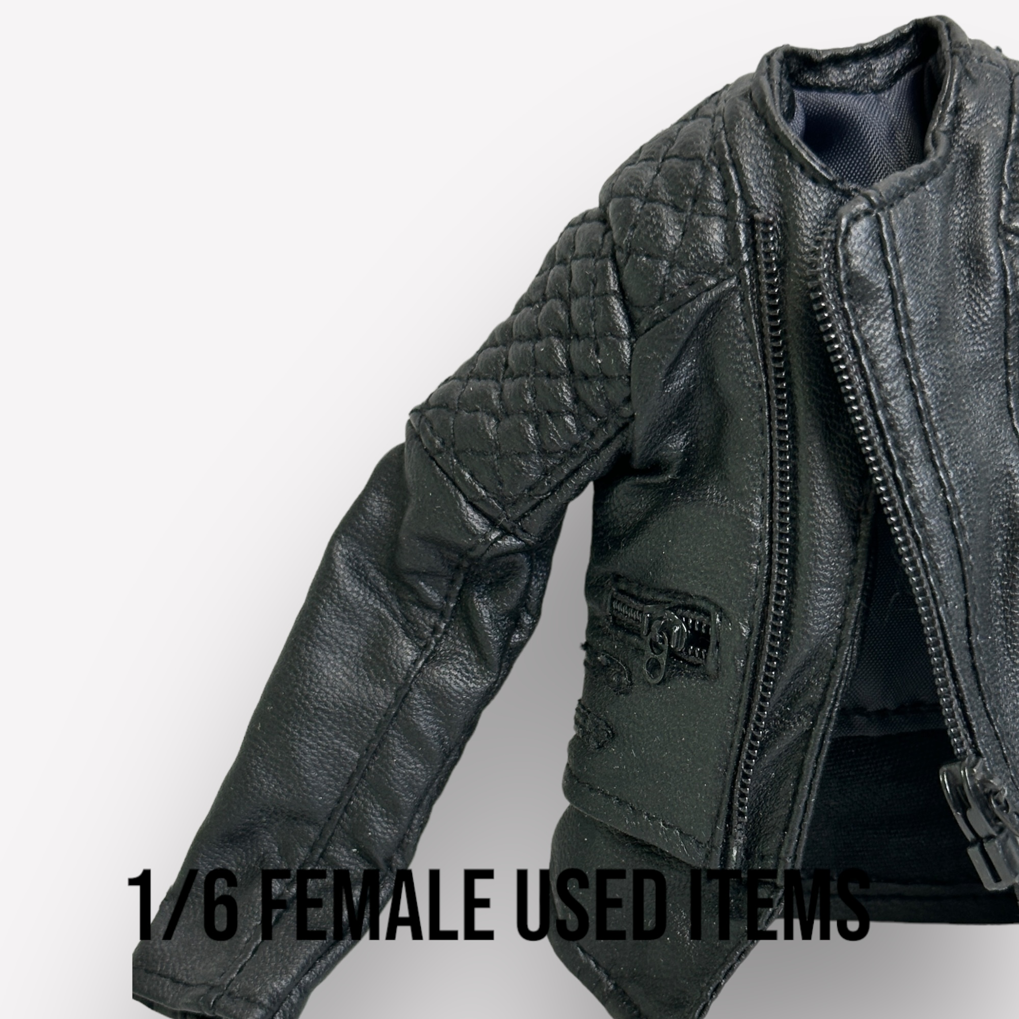 Artikelbild 2 des Artikels “Female  Jacket  1/6 “