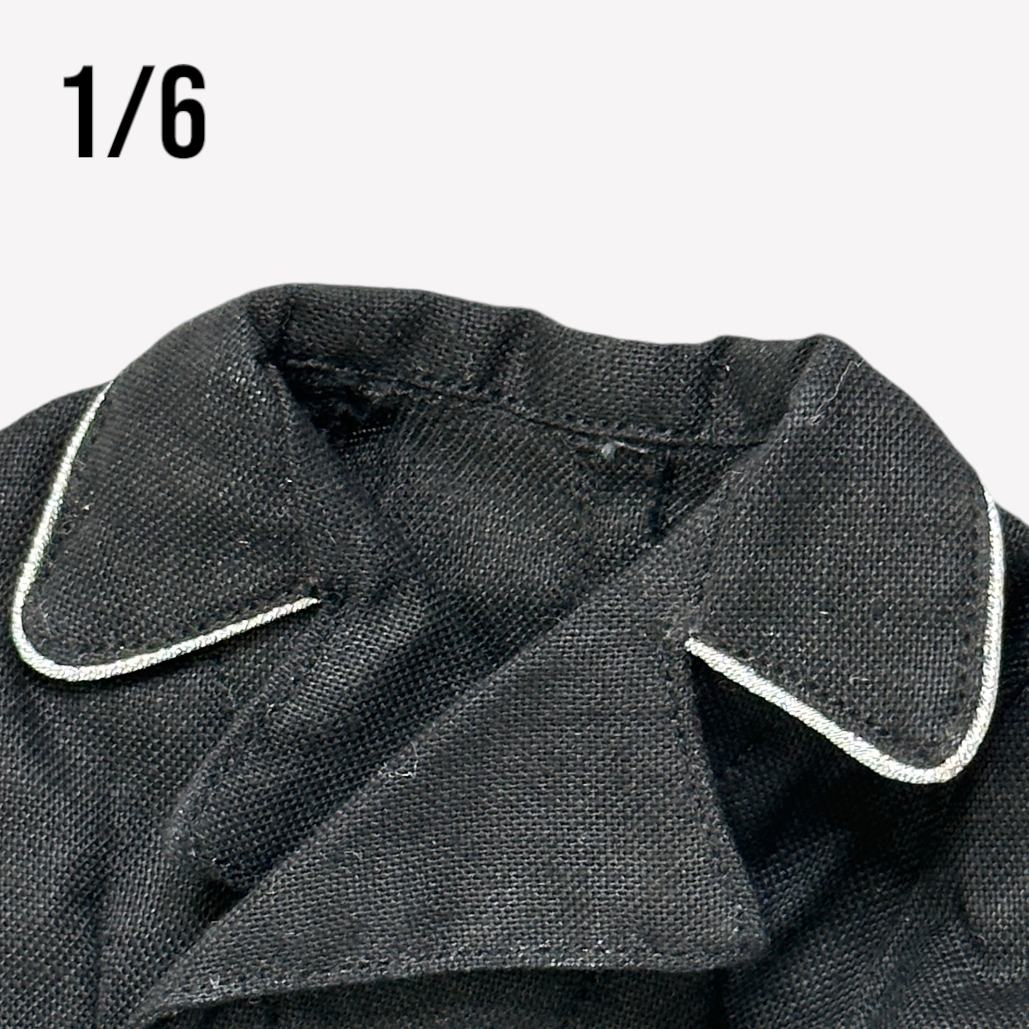  Artikelbild 2 des Artikels “Panzer Uniform Peiper silbernen Paspel 1:6 “