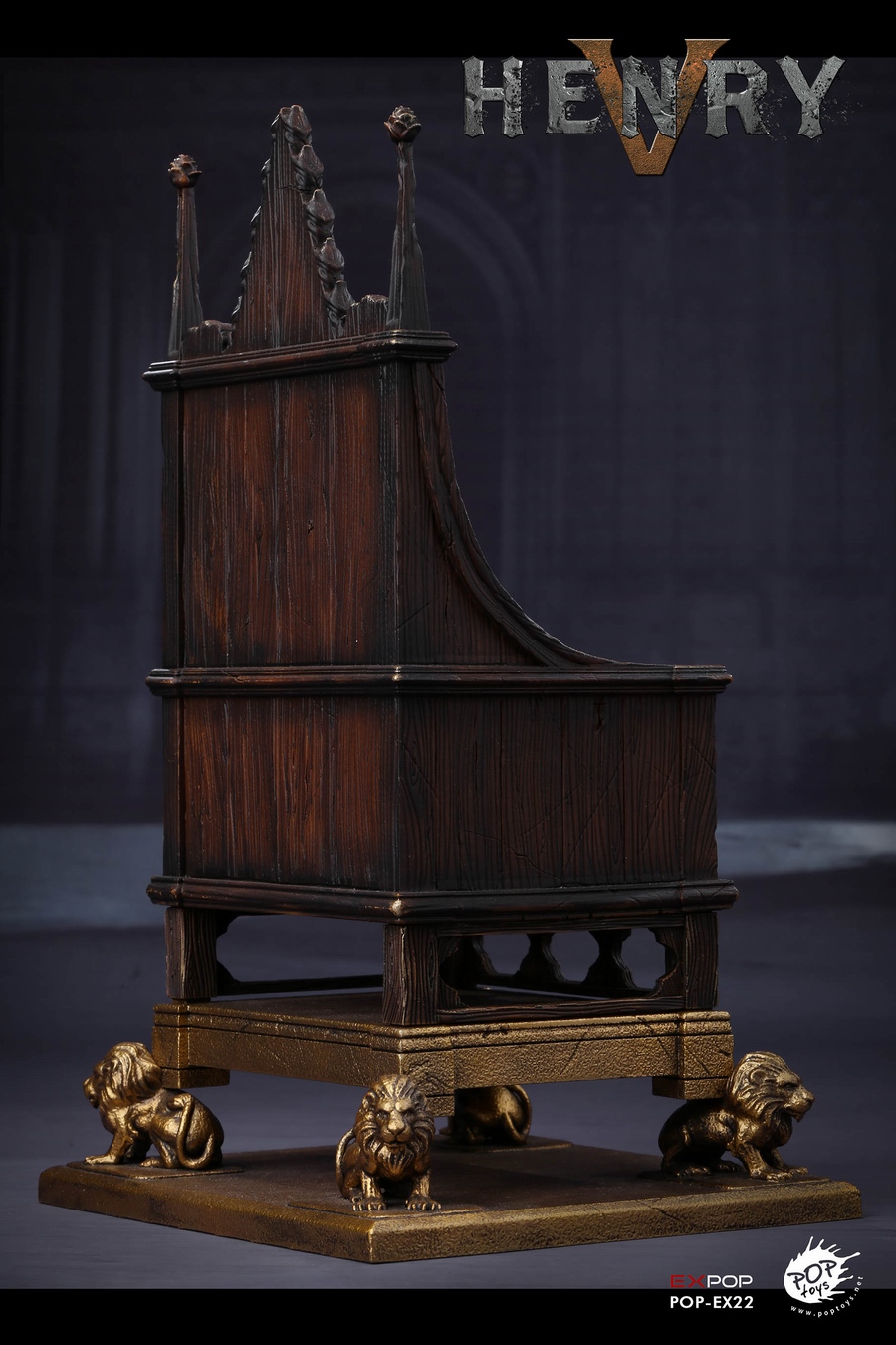  Artikelbild 2 des Artikels “The Kings Chair 1:6 “
