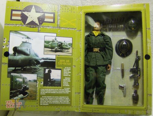  Artikelbild 2 des Artikels “1:6 VIETNAM U.S. AIR CAVALRY PILOT “