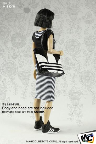  Artikelbild 2 des Artikels “Women's knitted dress 1/6 “