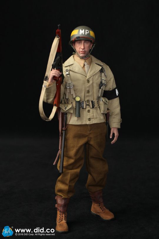 Product image 2 of the product “BRYAN - im Maßstab 1:6 (ca. 30cm große Figur) ”
