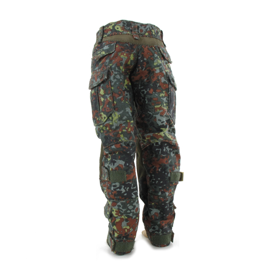  Product image 2 of the product “Mil Tec 1/6 Warrier Flecktarn Combat Trousers ”