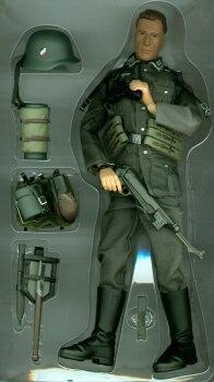  Product image 2 of the product “Hans Leiter Wehrmacht Feldwebel Barbarossa 1941 Dragon 1999 ”