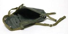  Artikelbild 2 des Artikels “GasmaskenbehäÏlter für Fallschirmspringer 1:6 “