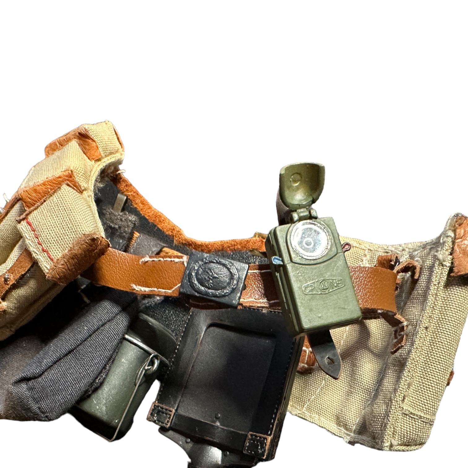  Artikelbild 2 des Artikels “Feldausrüstung Set Mp44 Fallschirmläger 1/6 “