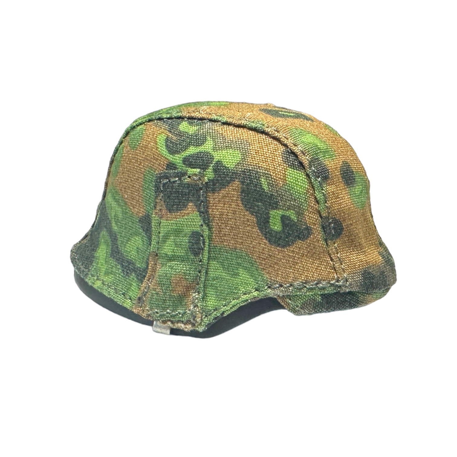  Product image 2 of the product “M 42 Stahlhelm mit Eichenlaub Bezug 1/6 ”