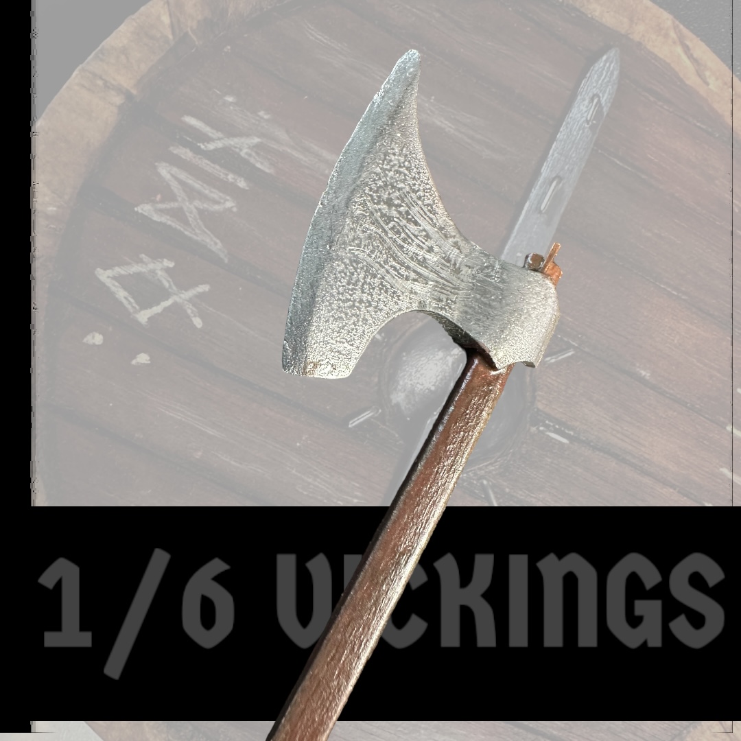  Product image 2 of the product “Viking Short Axt 1/6 real wood and Metal ”