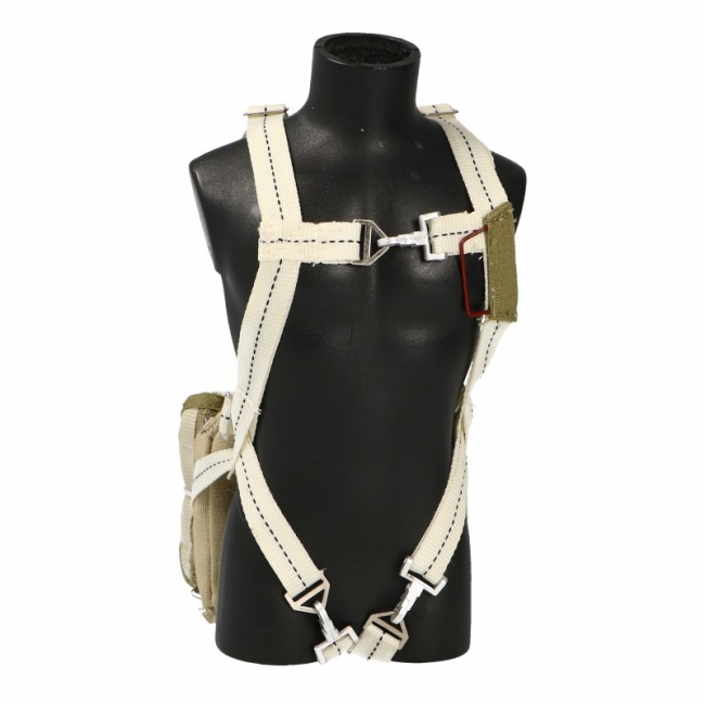  Artikelbild 2 des Artikels “Fallschirm AN-6510-1 Parachute Seat Type (Olive Drab) “