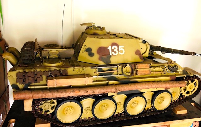  Artikelbild 2 des Artikels “Panther in Metal 1:6 Armortek Standmdel “