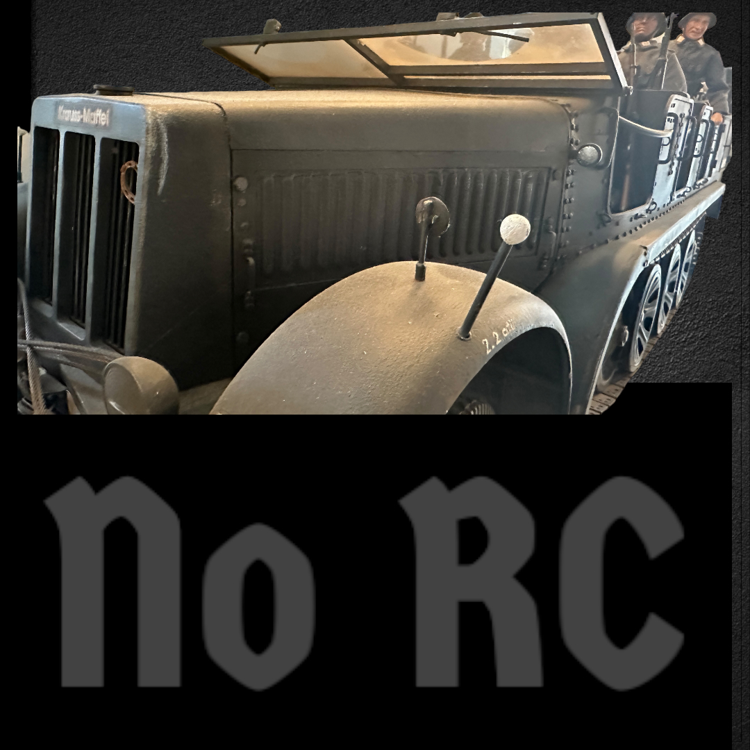  Artikelbild 2 des Artikels “Armortek SDKFZ 7 in Metal Standmotel 1/6 “