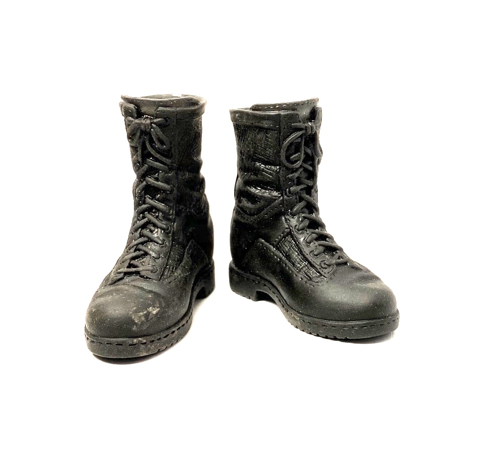  Artikelbild 2 des Artikels “Black trekking shoes GSG9 type 1:6 “