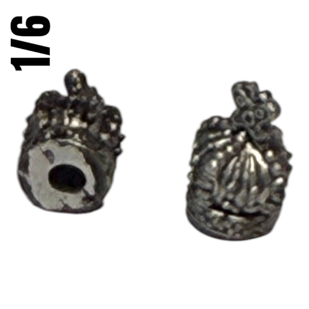  Product image 2 of the product “Gothic Pendant 1/6 ”