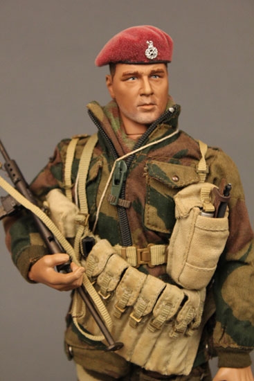 Dragon-Models.de | WWII British Paratrooper Sergeant - Neil Williams