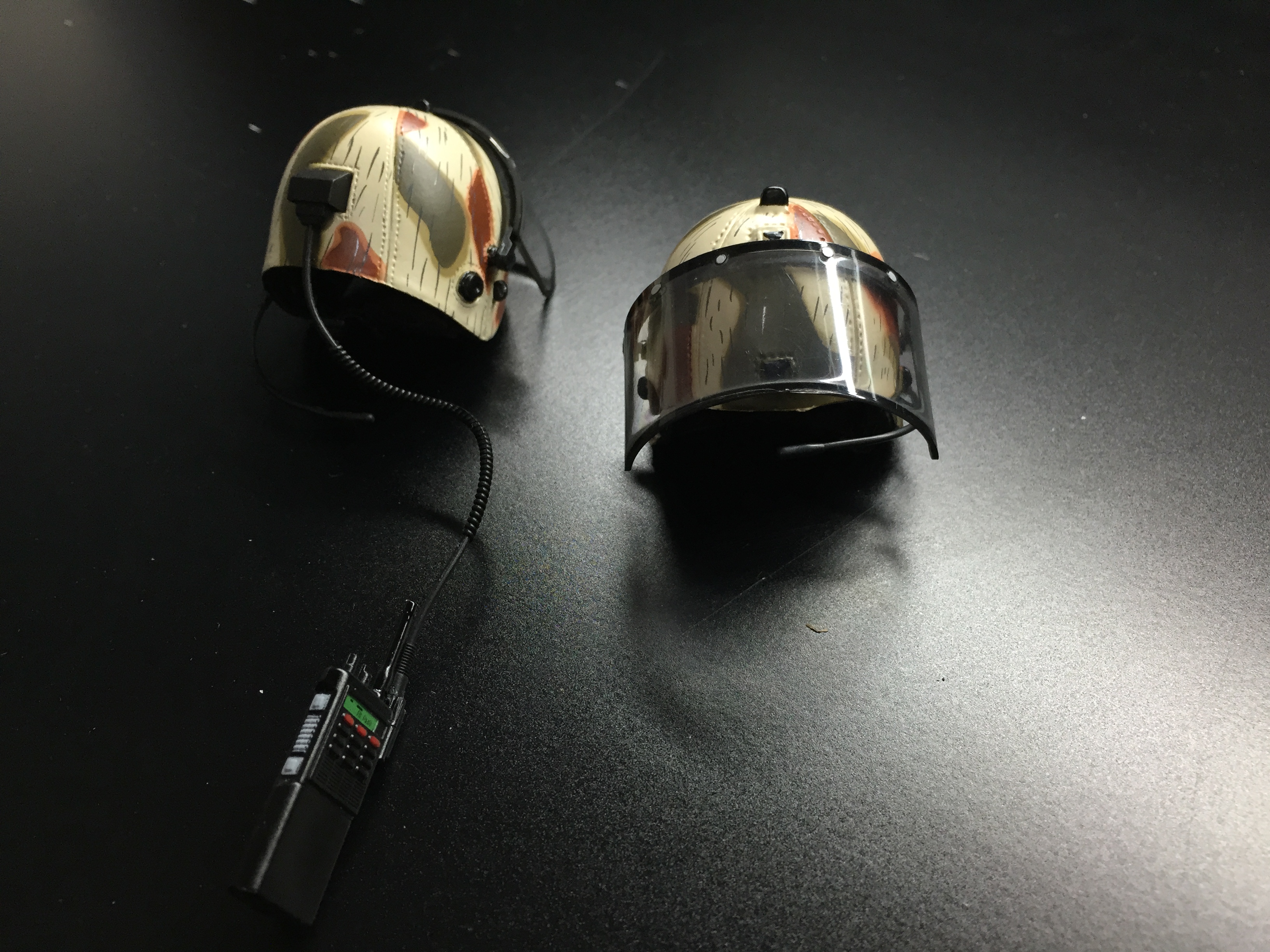  Artikelbild 2 des Artikels “GSG-9 operator Helm “