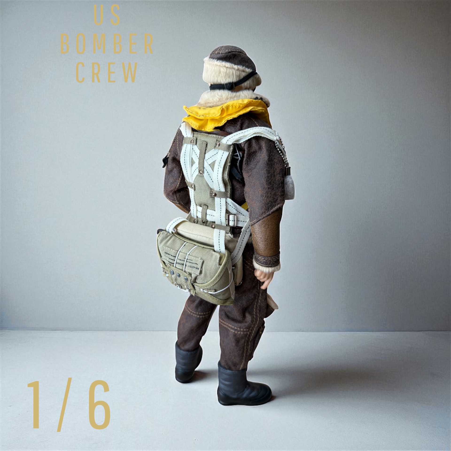  Artikelbild 2 des Artikels “US Airforce Bomber Crew Pilot 1/6 Figure “