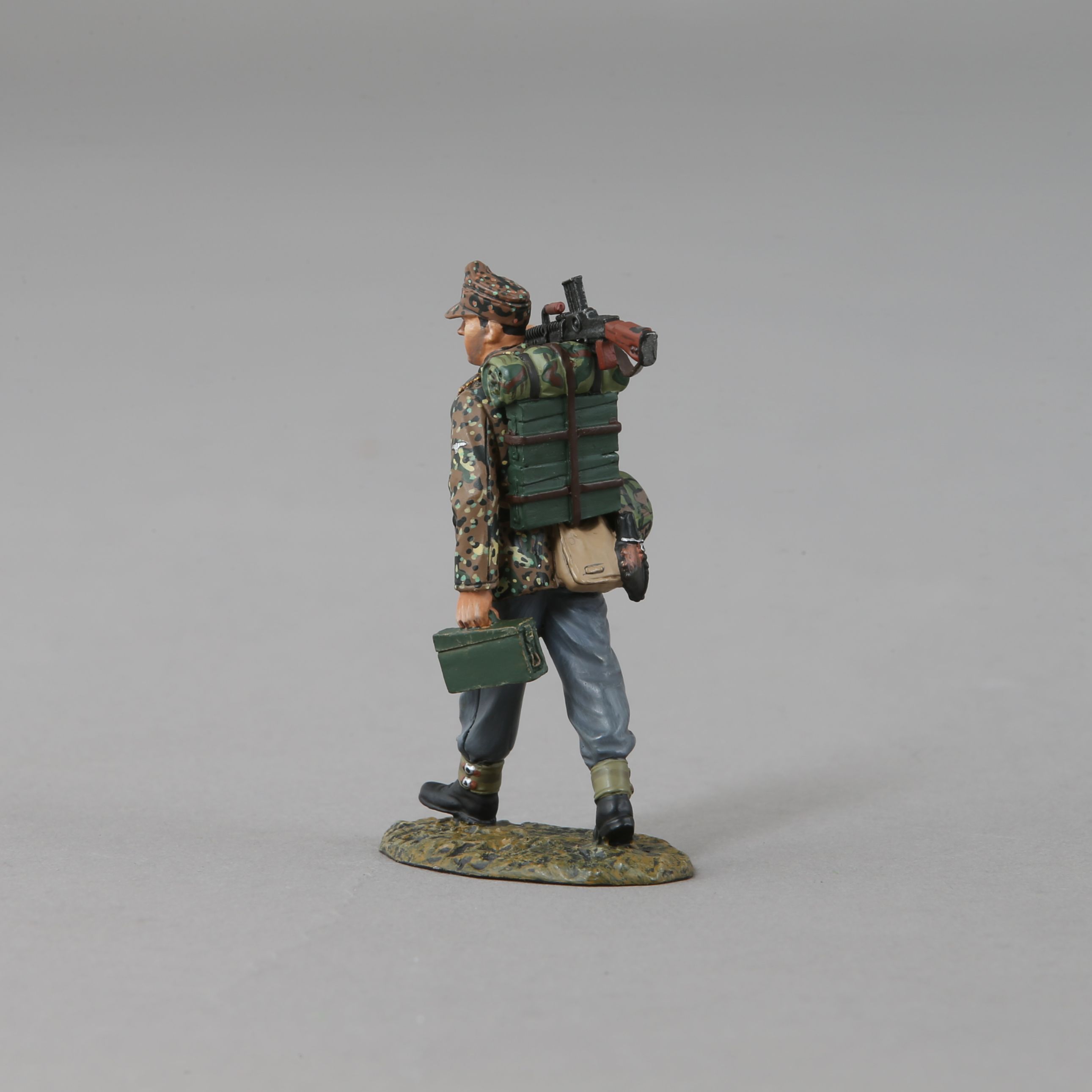  Artikelbild 2 des Artikels “Erbsentarn MG Schütze mit Packkasten 1/30 “