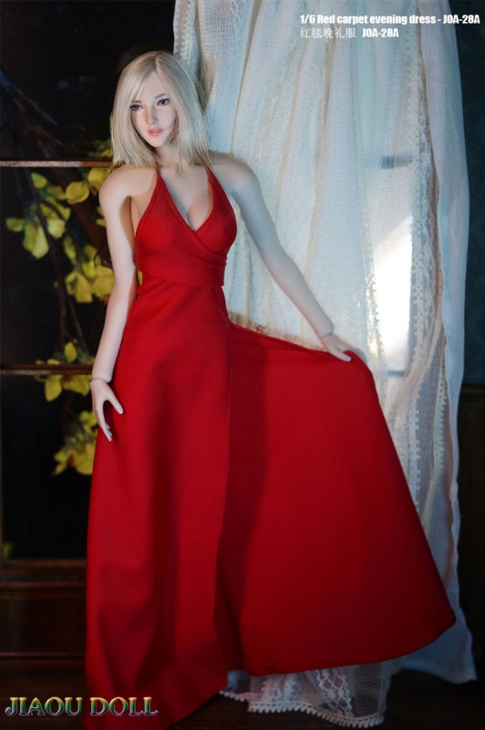  Artikelbild 2 des Artikels “1:6 Evening Dress Set (Red) mit Schuhe “