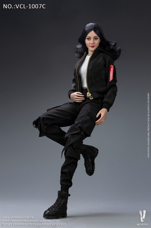  Artikelbild 2 des Artikels “Female Fashion Jacket Set (Black)1:6 “