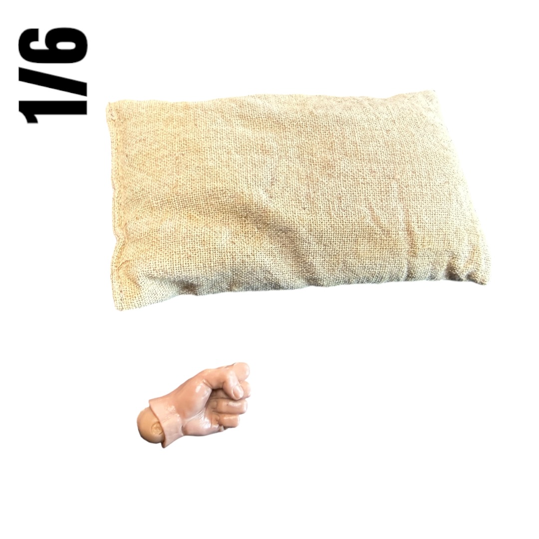  Artikelbild 2 des Artikels “Sandsäcke de luxx  1:6 “