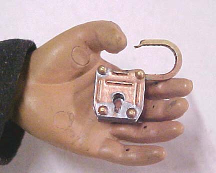  Artikelbild 2 des Artikels “Schloss Bausatz 1/6 Metal “