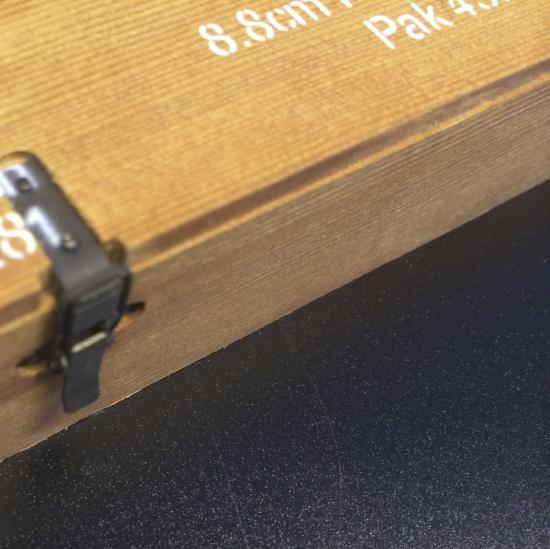  Artikelbild 2 des Artikels “Granaten Kiste aus Holz de Lux 88 mm Shell crate de lux “