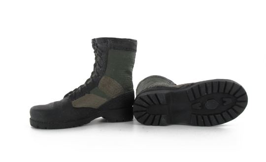  Artikelbild 2 des Artikels “Modern jungle Boots 1:6 “