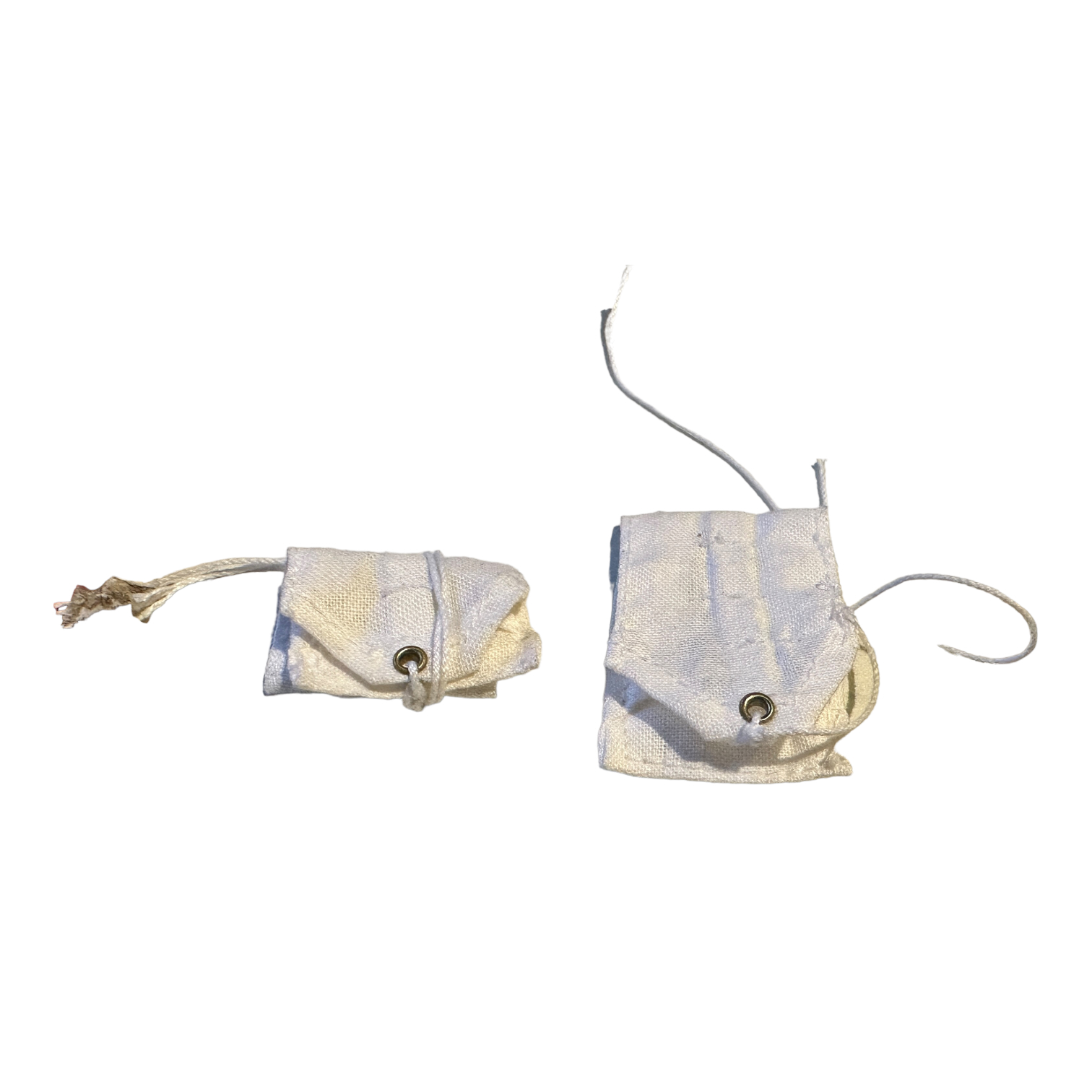  Product image 2 of the product “Tropical First Aid Roll (Tan)  1:6 ”