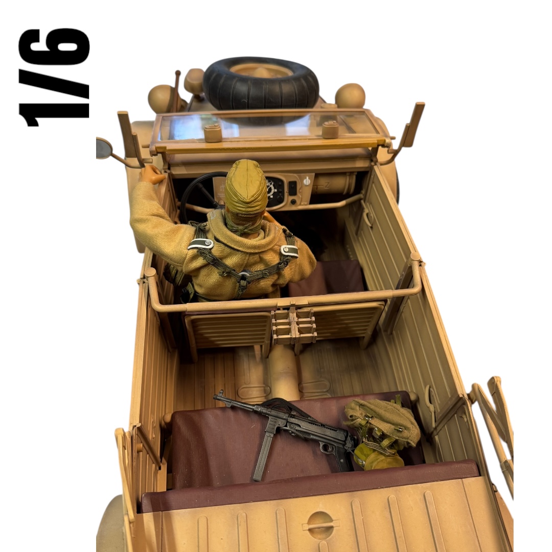  Artikelbild 2 des Artikels “Kübelwagen Original DAK - Version mit Ballongreifen und Fahrer “