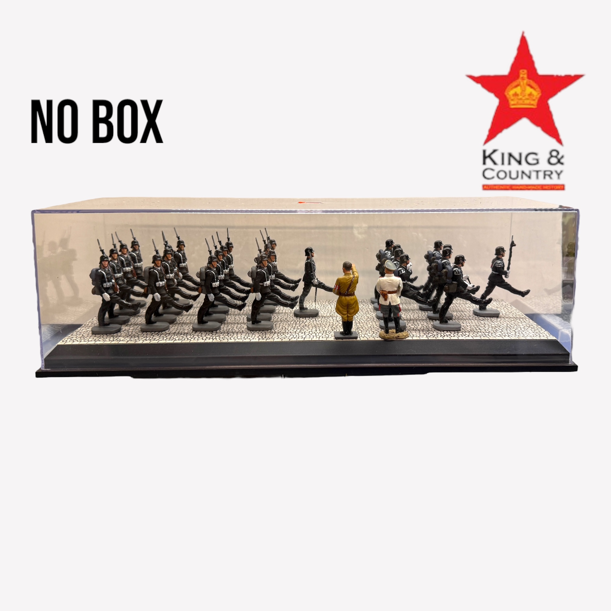  Artikelbild 2 des Artikels “Display “Goose-stepping SS Man” no Box “