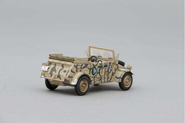  Product image 2 of the product “Kubelwagen Hans Marseille  1/30 ”