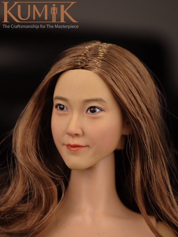  Artikelbild 2 des Artikels “Kumik KM16-12 Asian beauty smiling 1:6 “