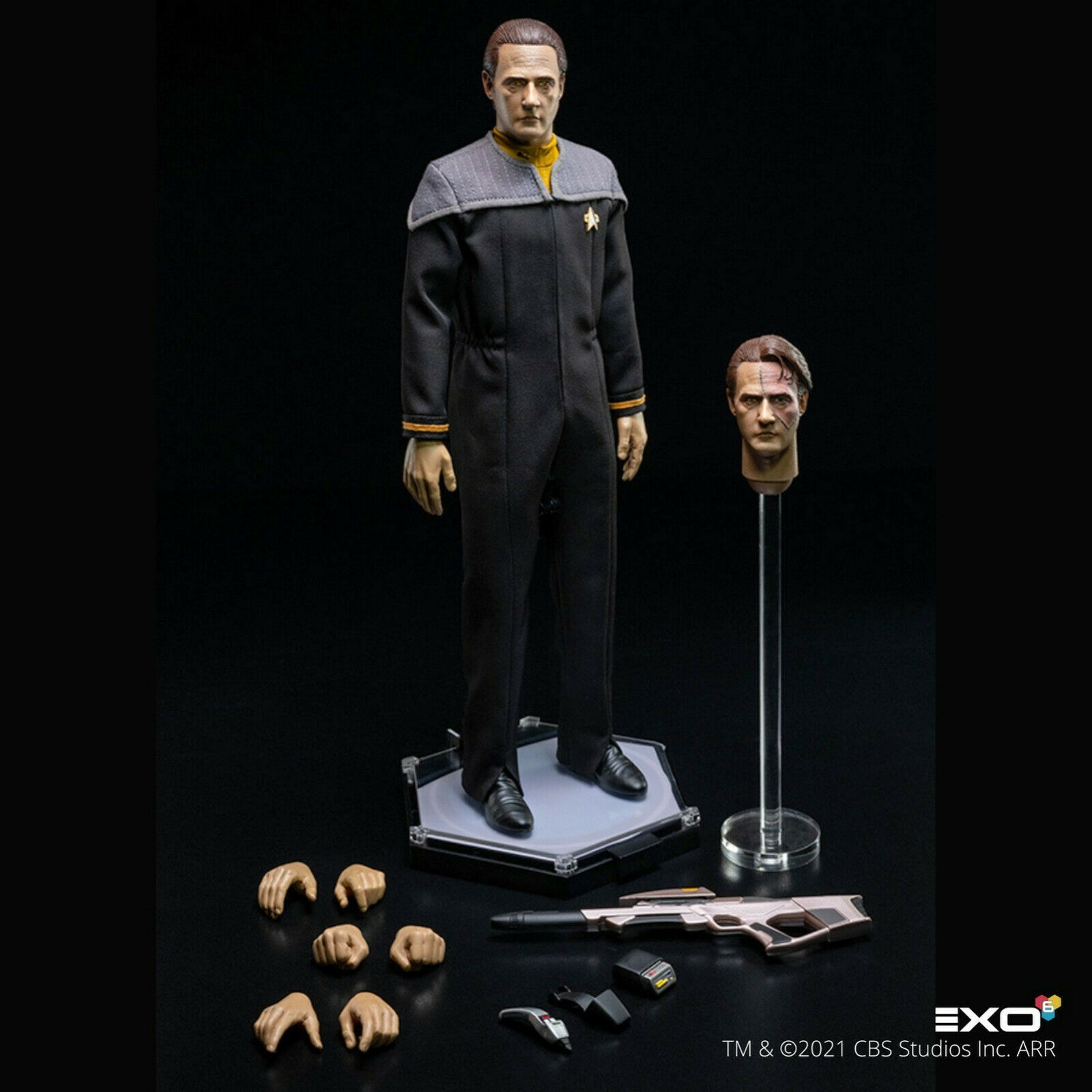  Artikelbild 2 des Artikels “Star Trek Lt. Commander Data - First Contact - 1:6 scale “