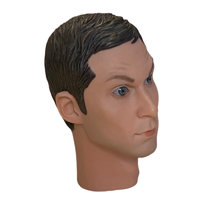  Artikelbild 2 des Artikels “Male Head Sculpture with Expression 1:6 “