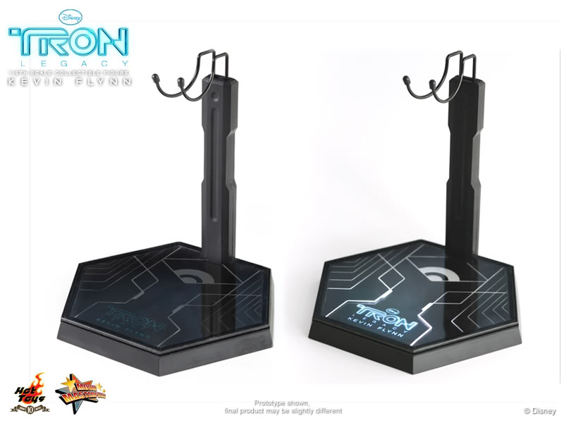  Artikelbild 2 des Artikels “KEVIN FLYN TRON 1:6 Figur “