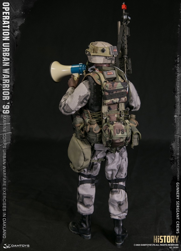  Artikelbild 2 des Artikels “1:6 Operation Urban Warrior '99 : Marine Corps Urban Warfare Exercises In Oakland - Gunnery Sergeant Crews “