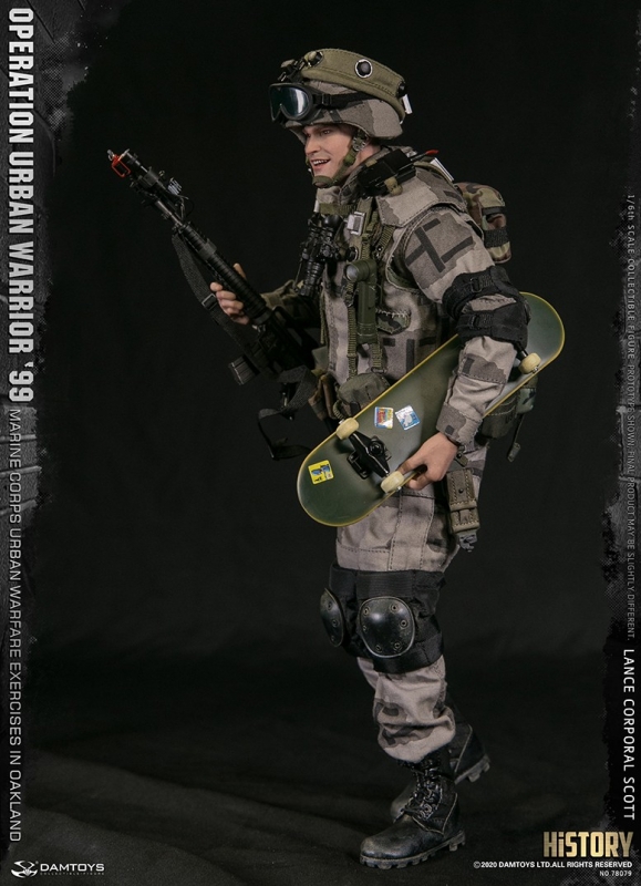  Artikelbild 2 des Artikels “1:6 Operation Urban Warrior '99 : Marine Corps Urban Warfare Exercises In Oakland - Lance Corporal Scott “