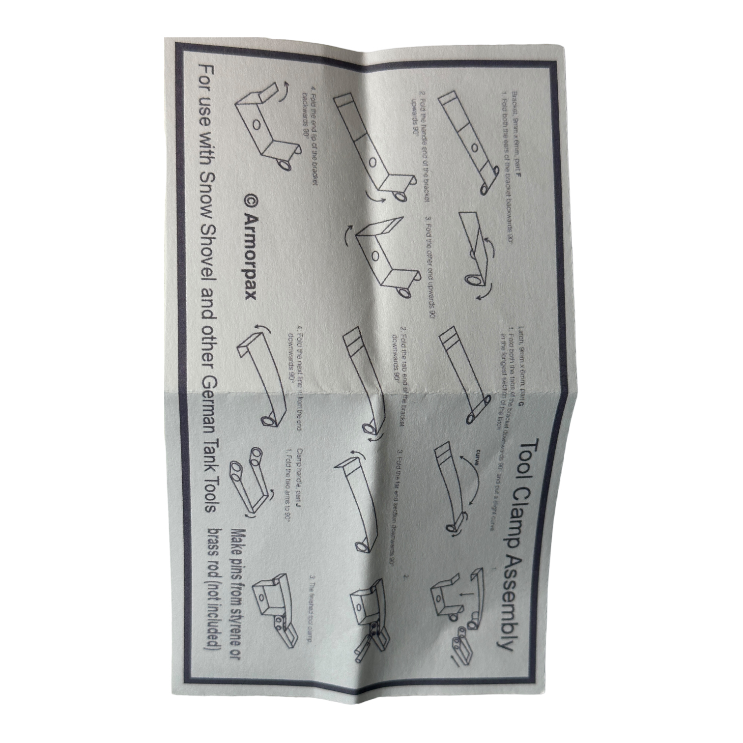  Artikelbild 2 des Artikels “Werkzeug Halter 2 set Photogeätzt 1:6 “