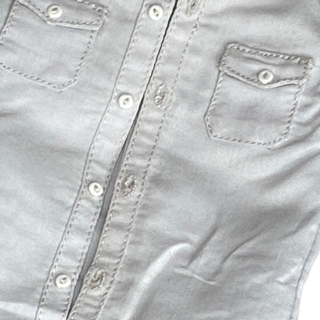  Artikelbild 2 des Artikels “Shirt (Grey) (buttons) 1/6 “