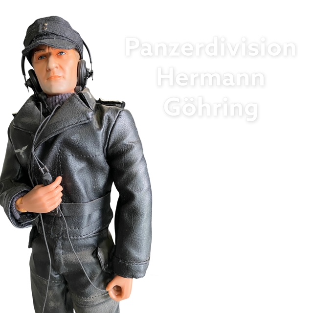 Artikelbild 2 des Artikels “Rolf Hoffman Silesia 45 - Fallschrim-Panzerdivision HG - Exclusive 1:6 “
