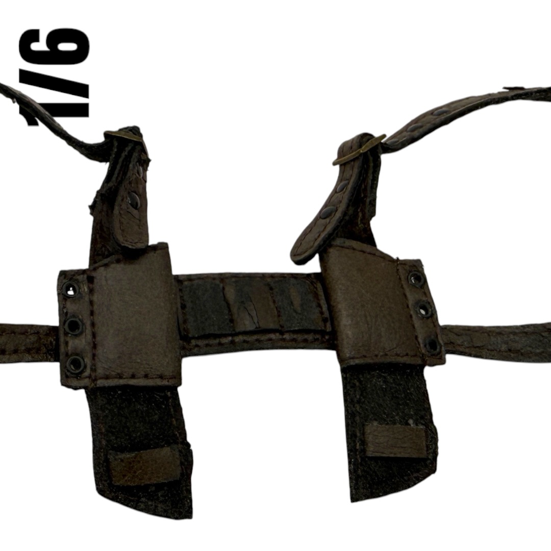  Artikelbild 2 des Artikels “Leather Suspenders (NOT Perfect) “
