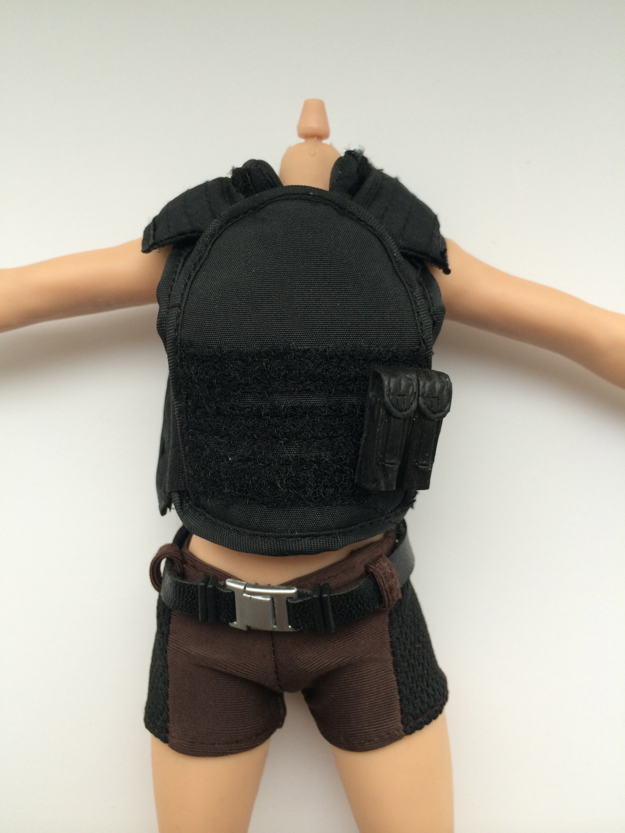  Product image 2 of the product “Female  Police Tactical Vest  1/6 ”