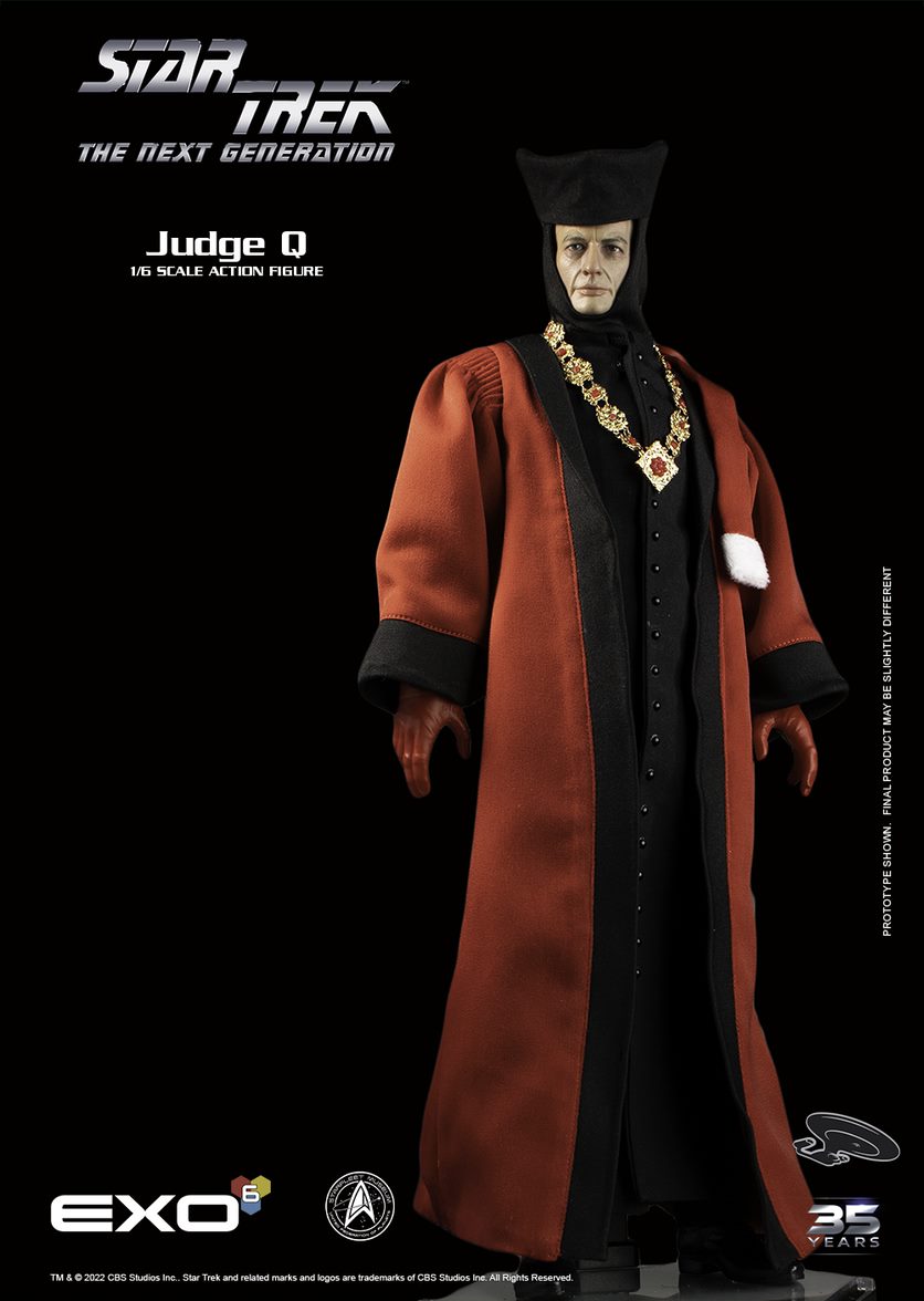  Product image 2 of the product “Judge Q  Star Trek: The Next Generation  1:6 scale ”